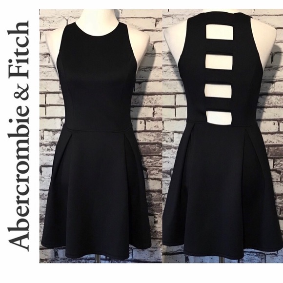Abercrombie & Fitch Dresses & Skirts - Abercrombie & Fitch Keyhole Back Skater Dress